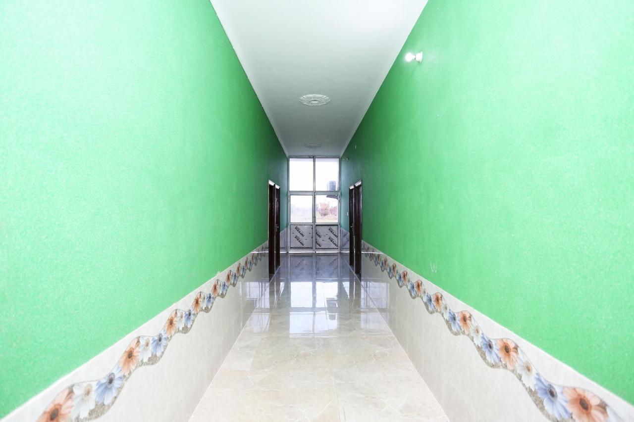 Chhata Oyo 29517 Hotel Barsana Palace מראה חיצוני תמונה
